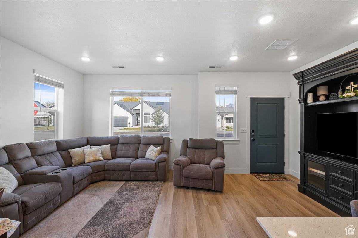 Tremonton, UT 84337,959 N 900 W