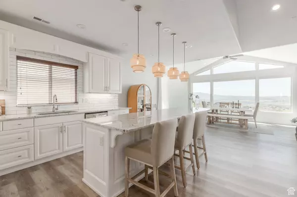 Lehi, UT 84043,5023 N RAVENCREST LN