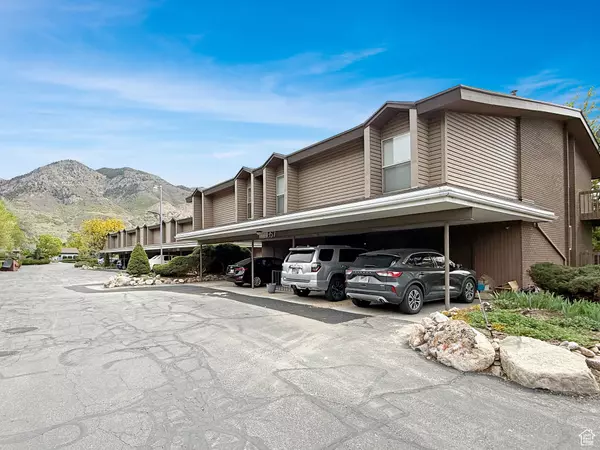 Ogden, UT 84404,1357 S LORL LN ##2
