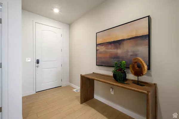 Eagle Mountain, UT 84005,1796 E BISON DR N #B233