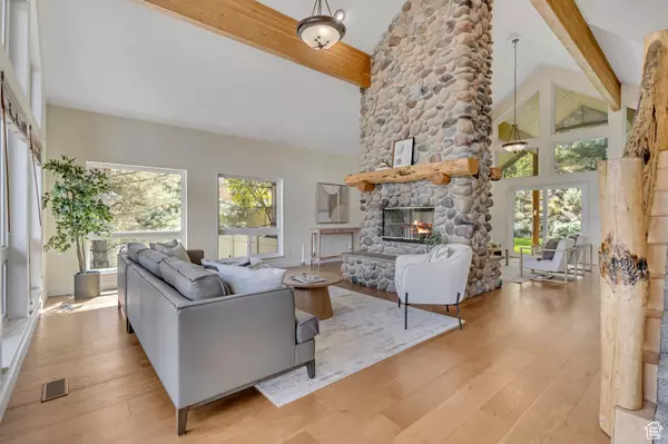 South Jordan, UT 84095,11362 PALISADE VIEW DR