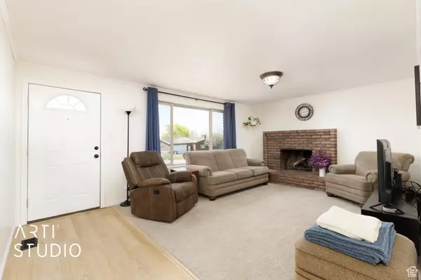 Pleasant Grove, UT 84062,970 N 500 E