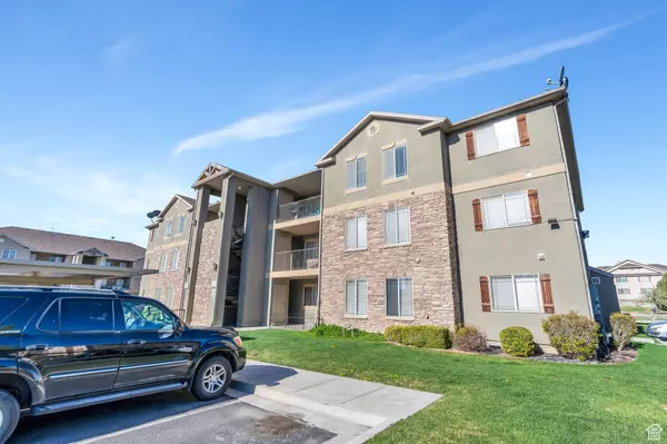 3543 E ROCK CREEK RD #11,  Eagle Mountain,  UT 84005