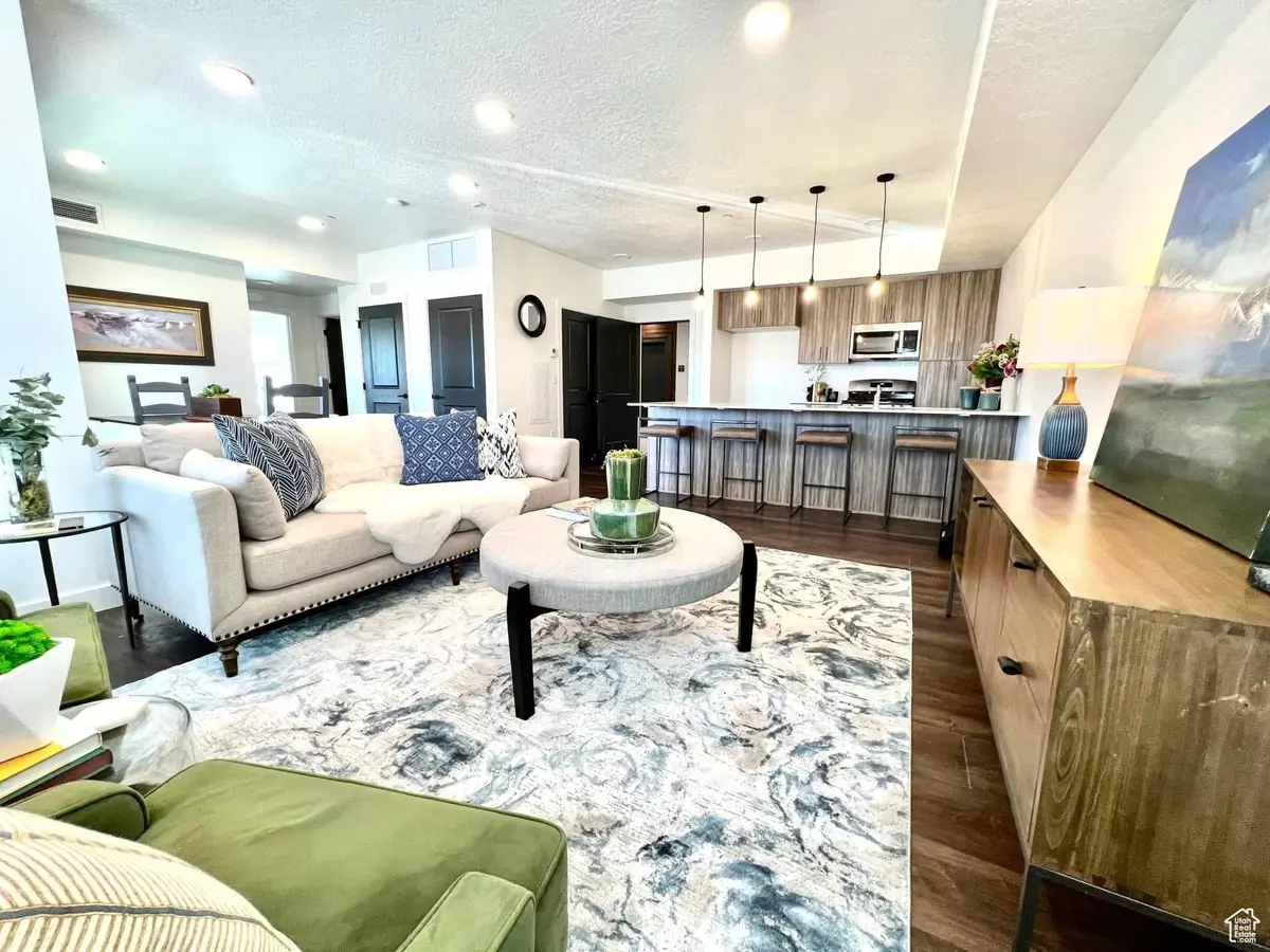 Park City, UT 84098,6495 SERVICEBERRY DR #B208