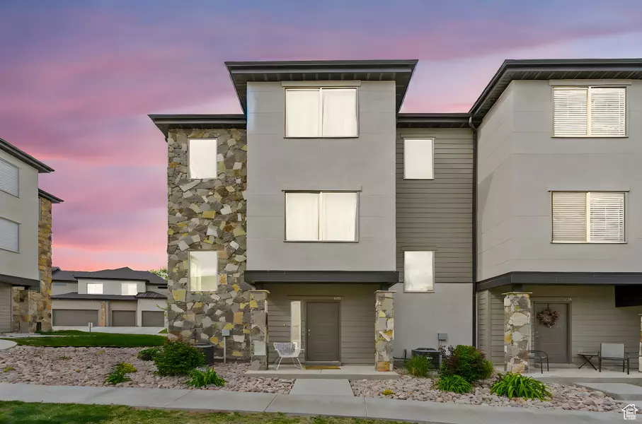161 W AUTUMN LN, Saratoga Springs, UT 84045