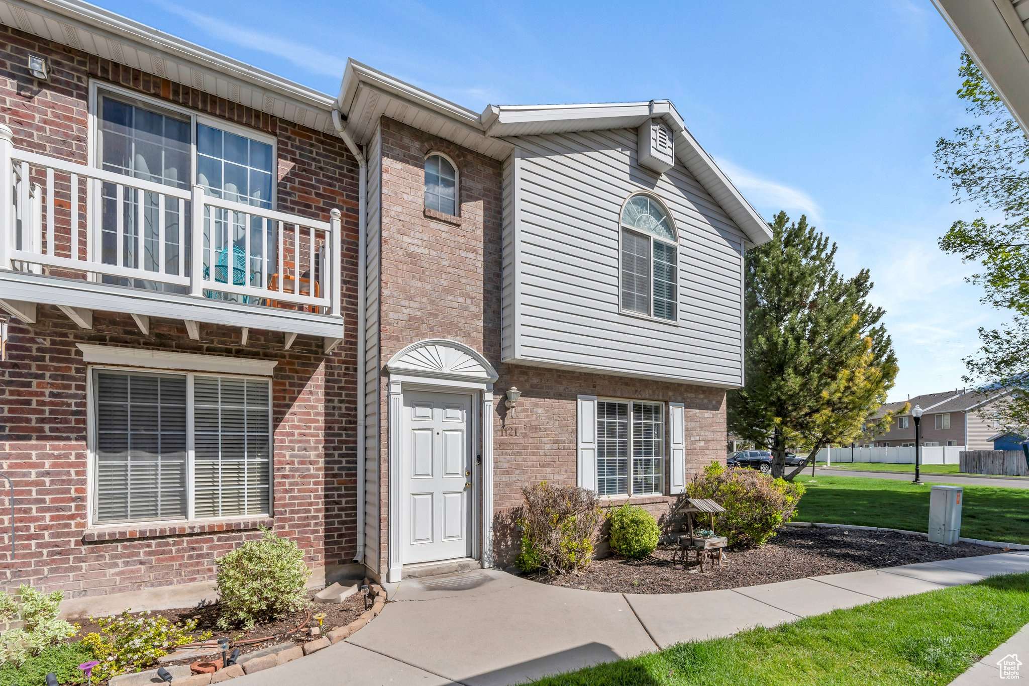 Provo, UT 84601,1121 N 2780 W