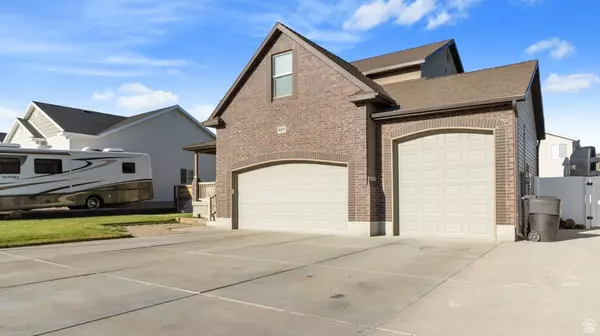 Clinton, UT 84015,2077 N 1450 W