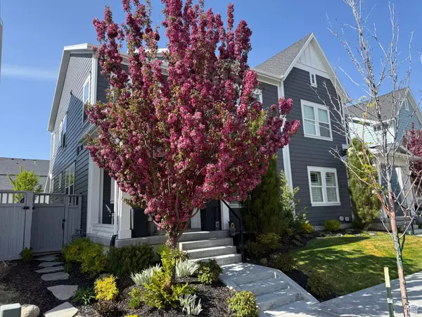 South Jordan, UT 84009,5346 W CANARY GRASS WAY S