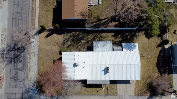 Sandy, UT 84093,8193 S 1330 E