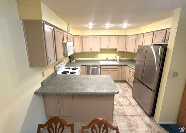 Orem, UT 84057,180 N GARDEN PARK DR