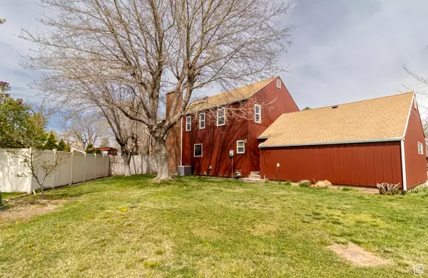 Roy, UT 84067,1766 W 4575 S