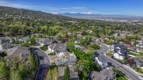 Bountiful, UT 84010,984 E TERRACE DR