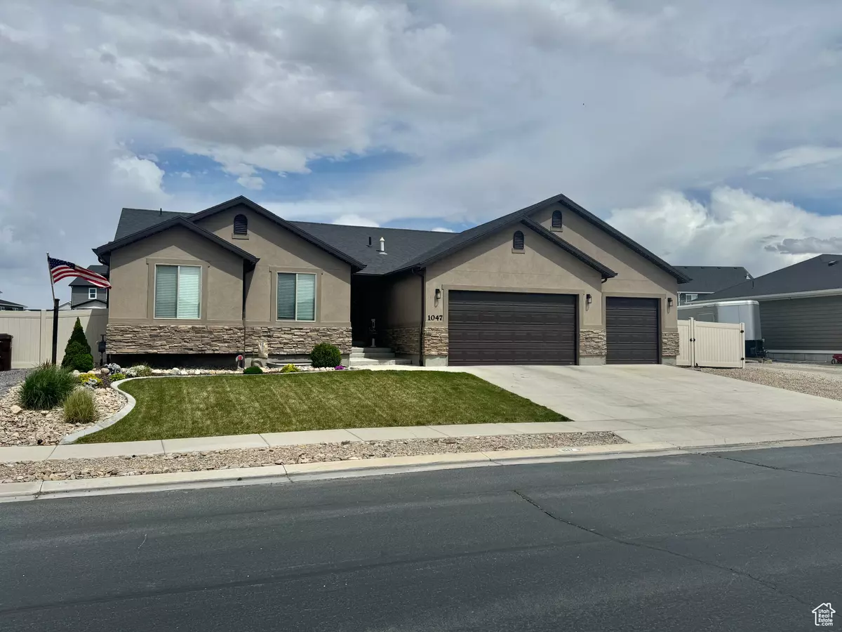 Eagle Mountain, UT 84005,1047 E HUNTER LN