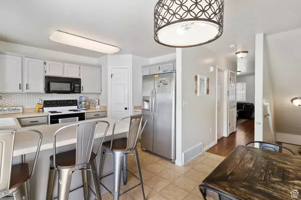 Perry, UT 84302,619 W 2300 S #8