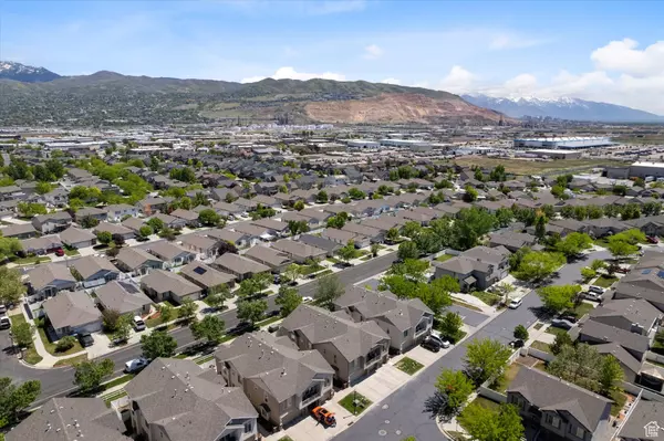 North Salt Lake, UT 84054,454 WALTON DR