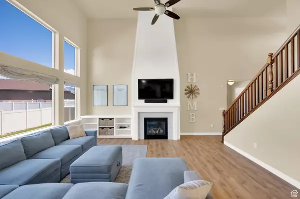 Woods Cross, UT 84087,2084 W 2260 S