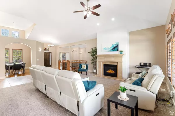 Layton, UT 84041,305 N COLD CREEK WAY W