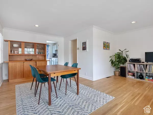 Salt Lake City, UT 84105,1674 E GARFIELD AVE