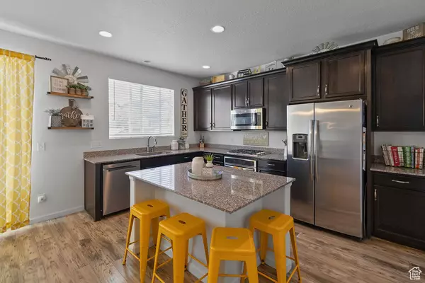 Stansbury Park, UT 84074,6559 N VALLEY POINT WAY W