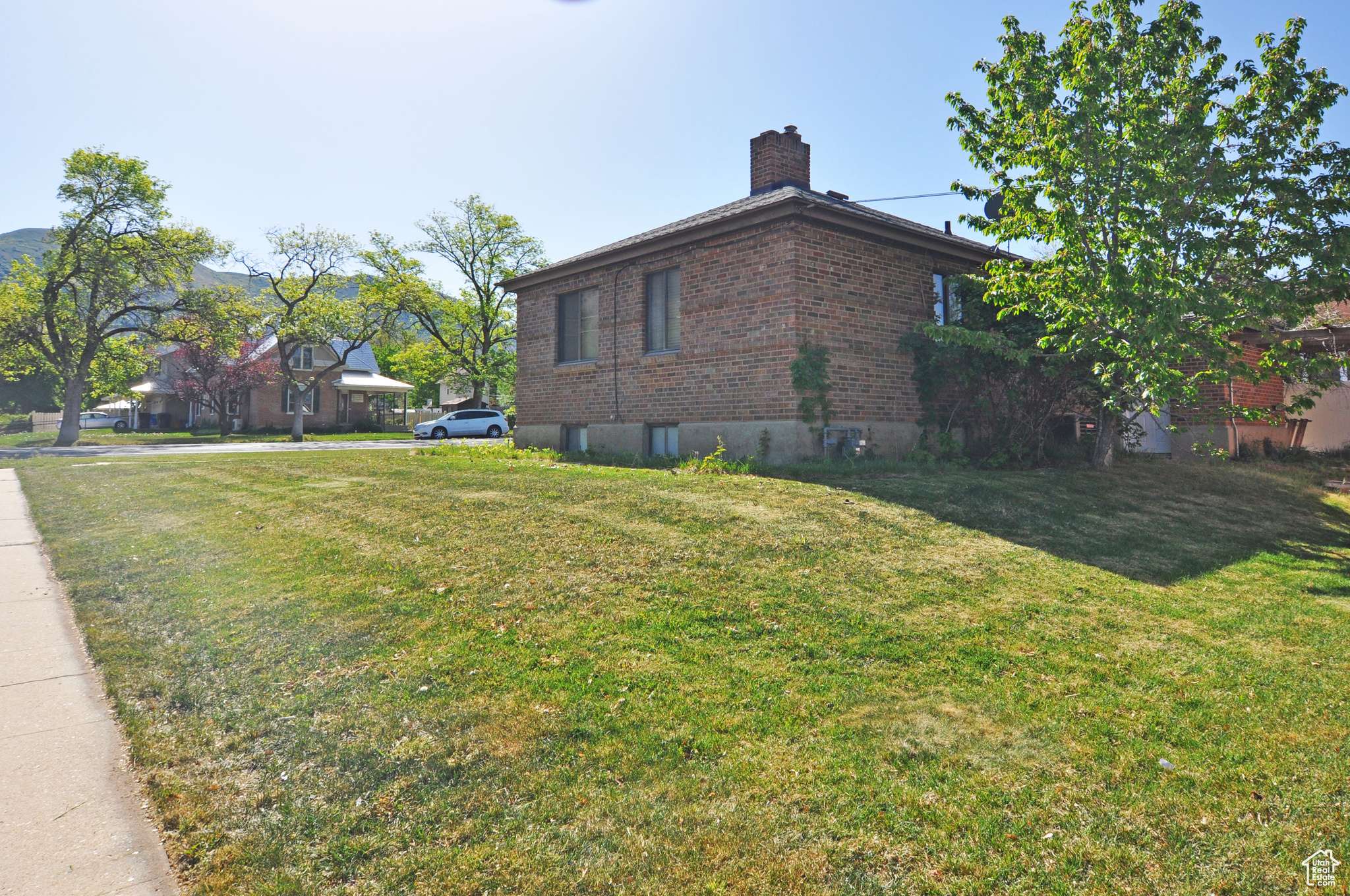 Brigham City, UT 84302,277 N 200 E
