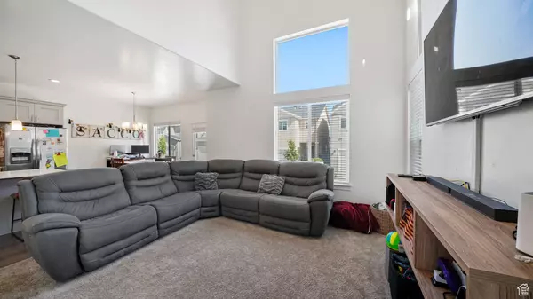 Lehi, UT 84043,3722 W 2380 N