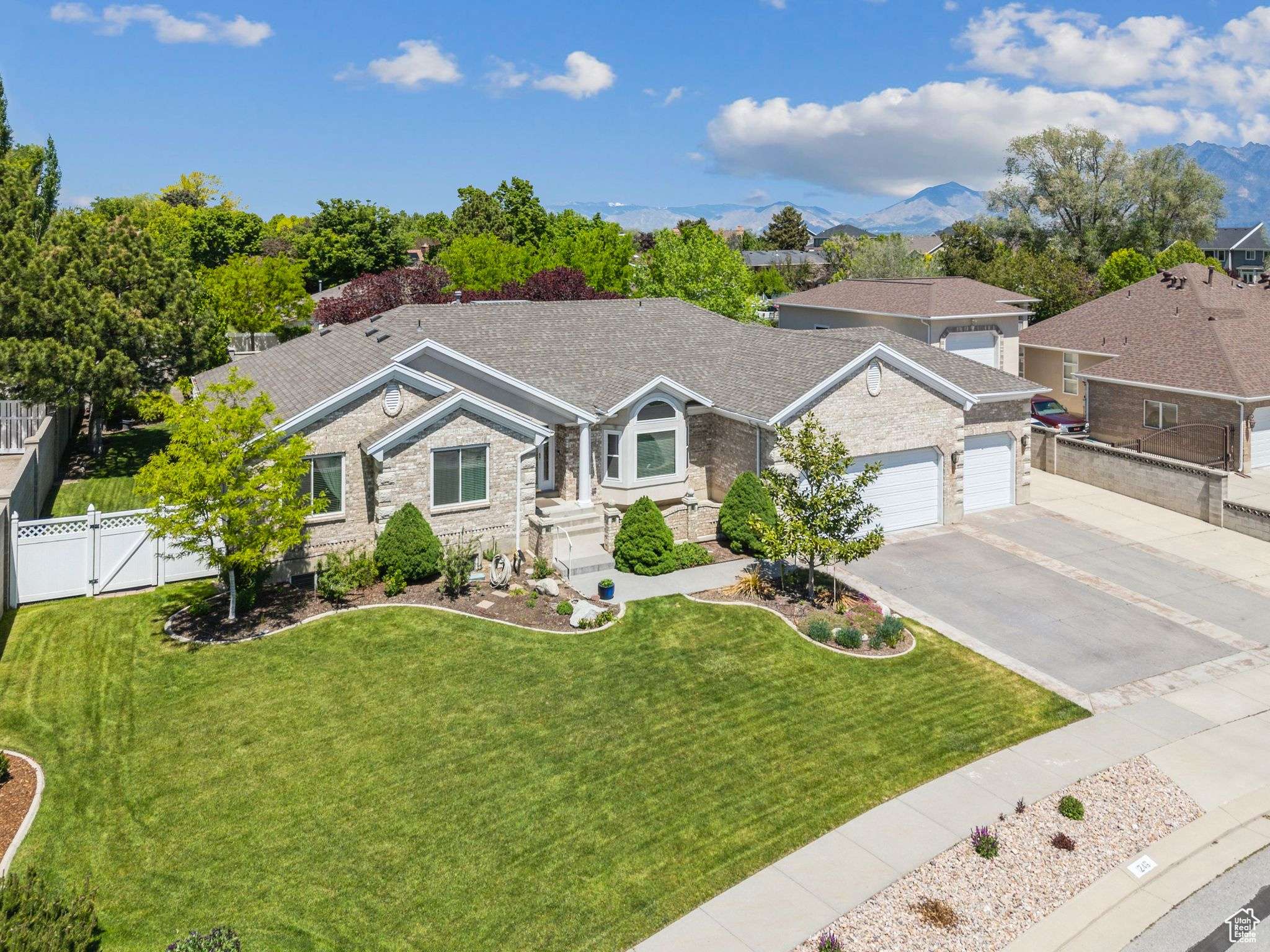 South Jordan, UT 84095,1246 W WASATCH DOWNS DR S