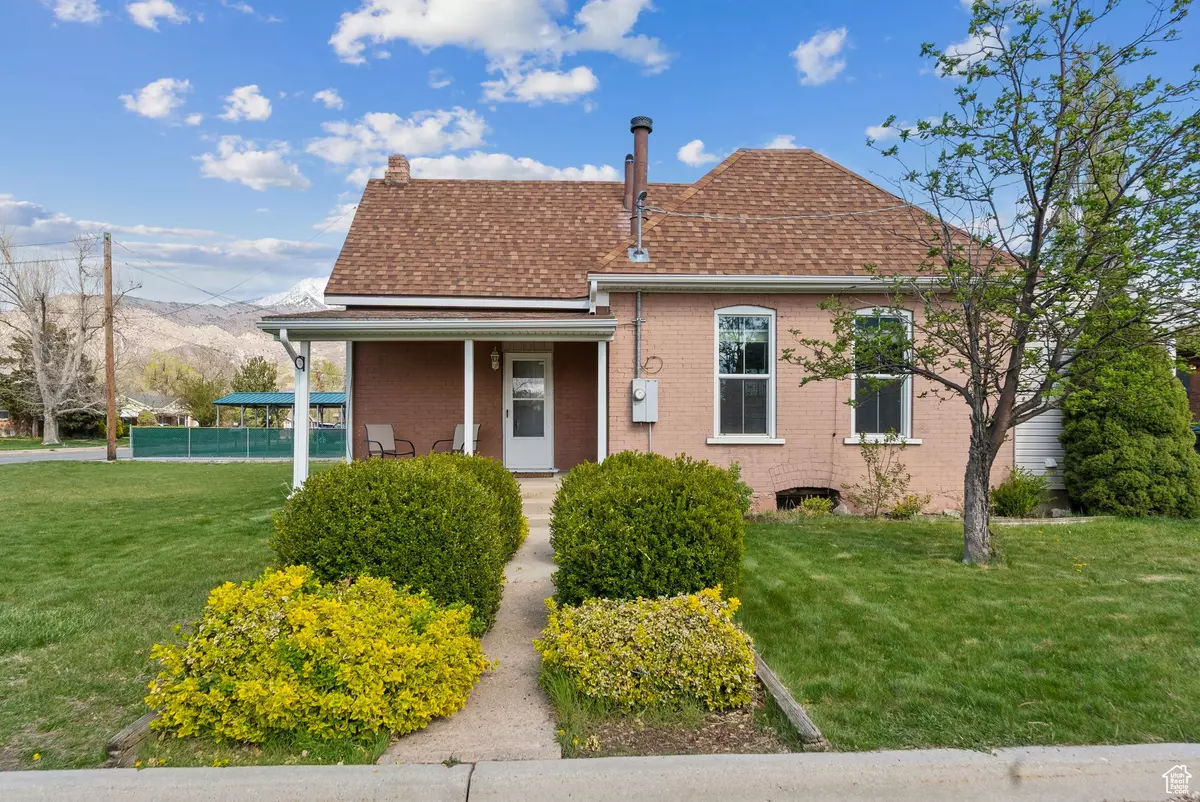 South Ogden, UT 84403,755 42ND ST