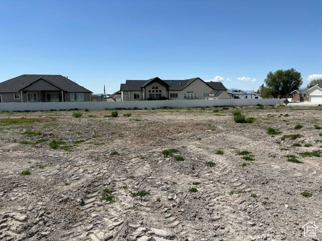 Pleasant View, UT 84414,1167 W 3250 N #226