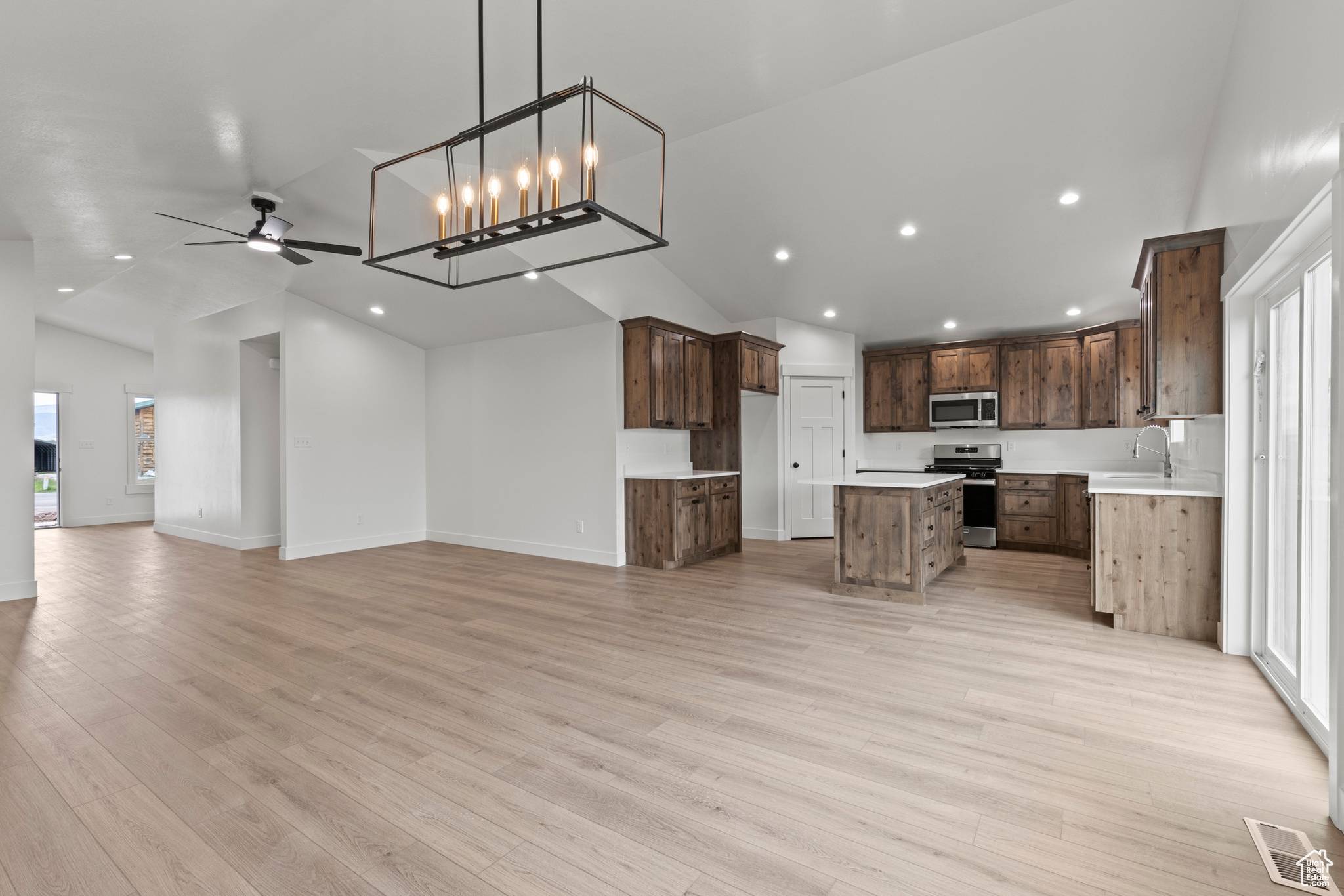Preston, ID 83263,242 N 4TH W