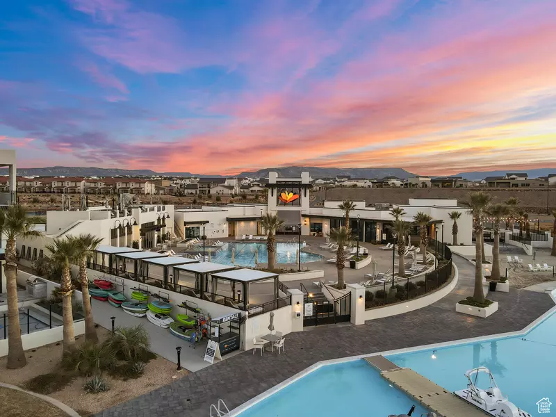 710 W AKOYA PEARL ST #83, St. George, UT 84790