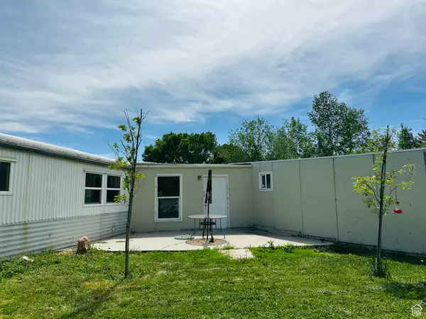 West Jordan, UT 84084,7094 S 1205 W