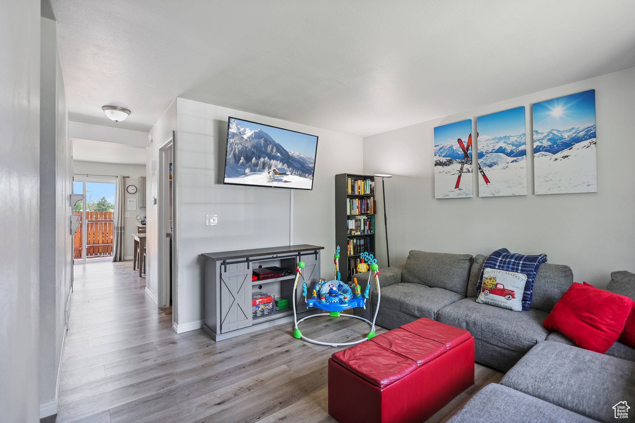 West Valley City, UT 84119,2749 S CENTERBROOK DR