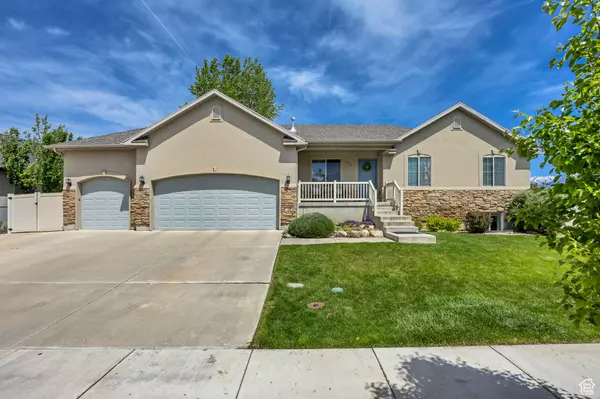 896 W 810 S,  Lehi,  UT 84043