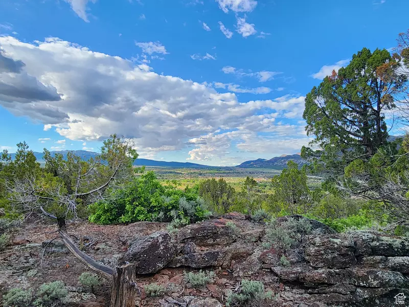 #313, New Harmony, UT 84757
