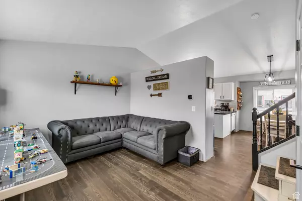 Salt Lake City, UT 84118,5884 S IMPRESSIONS DR W