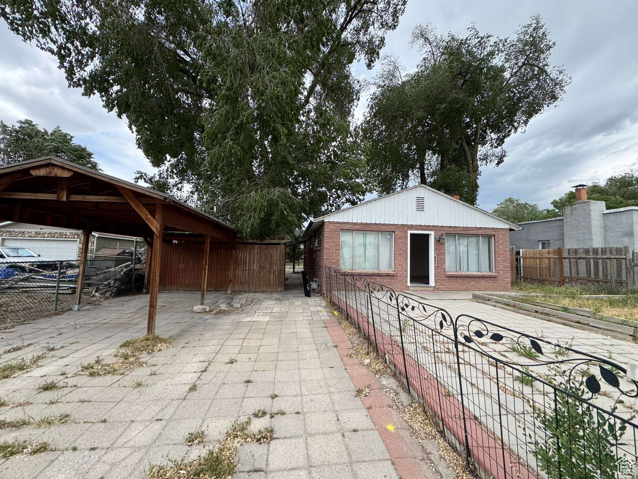 Salt Lake City, UT 84119,1666 W WARNOCK ST S