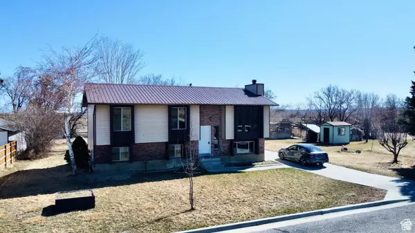 Ferron, UT 84523,225 S BODEN LN. ( 380 E.) E