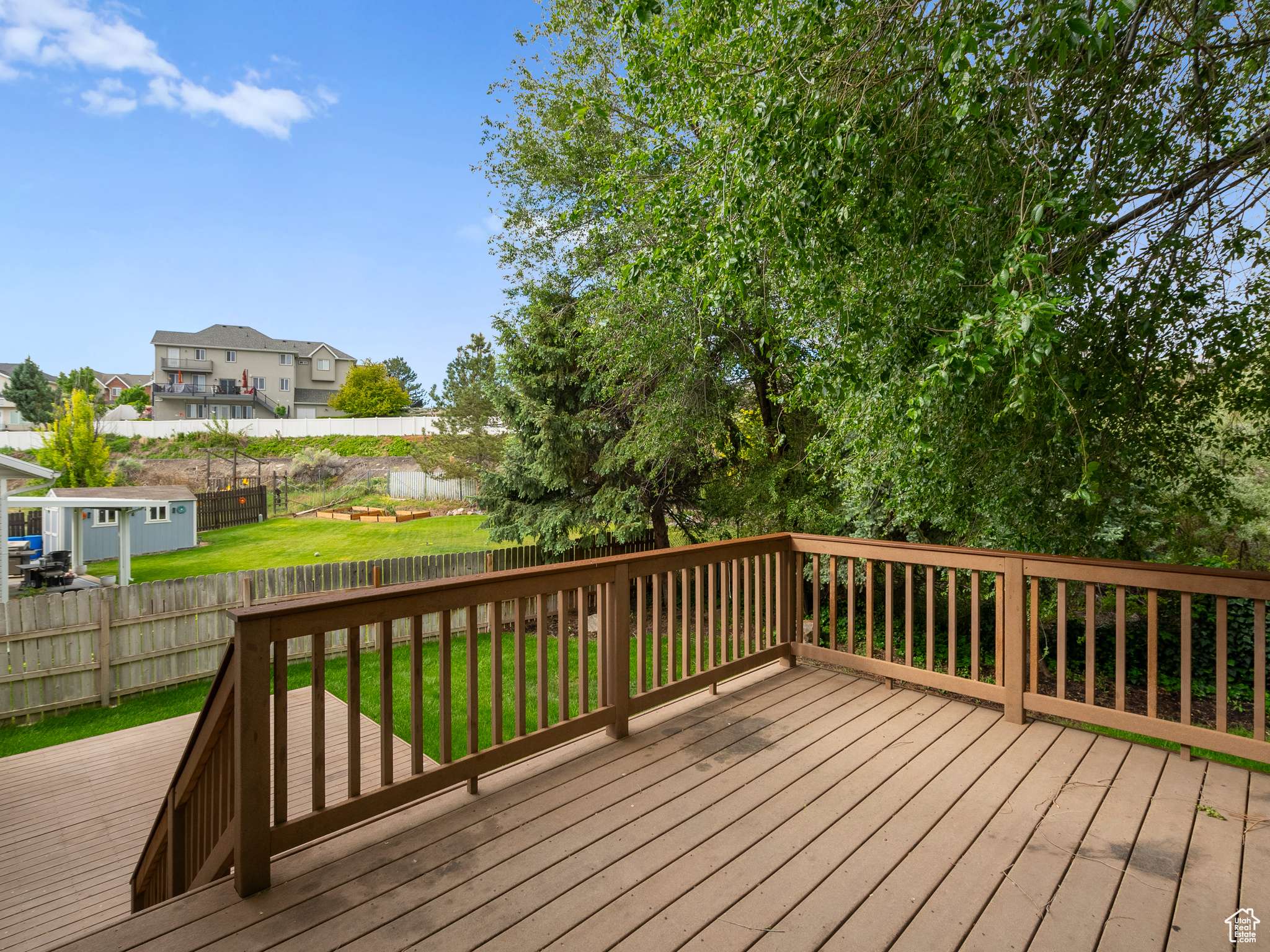 Murray, UT 84123,6098 S EAGLE NEST DR