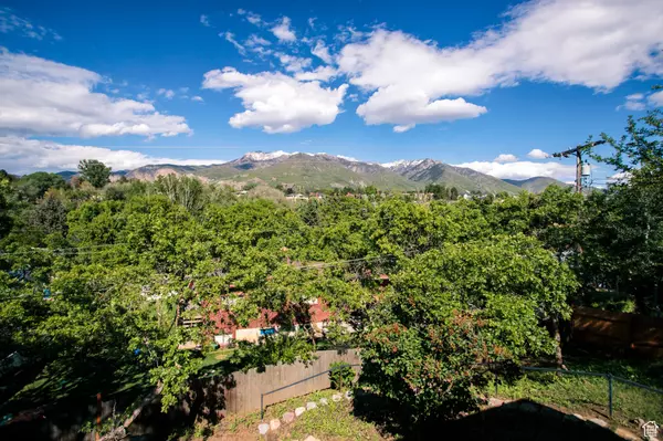 South Ogden, UT 84403,4872 S BURCH CREEK DR