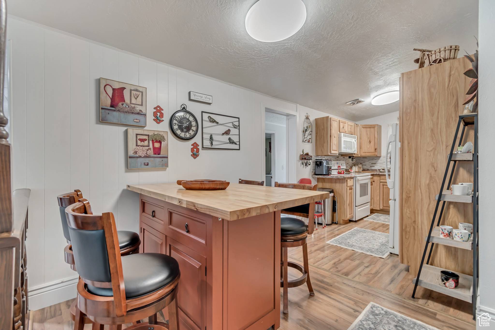 West Valley City, UT 84119,3238 S MAPLE WAY