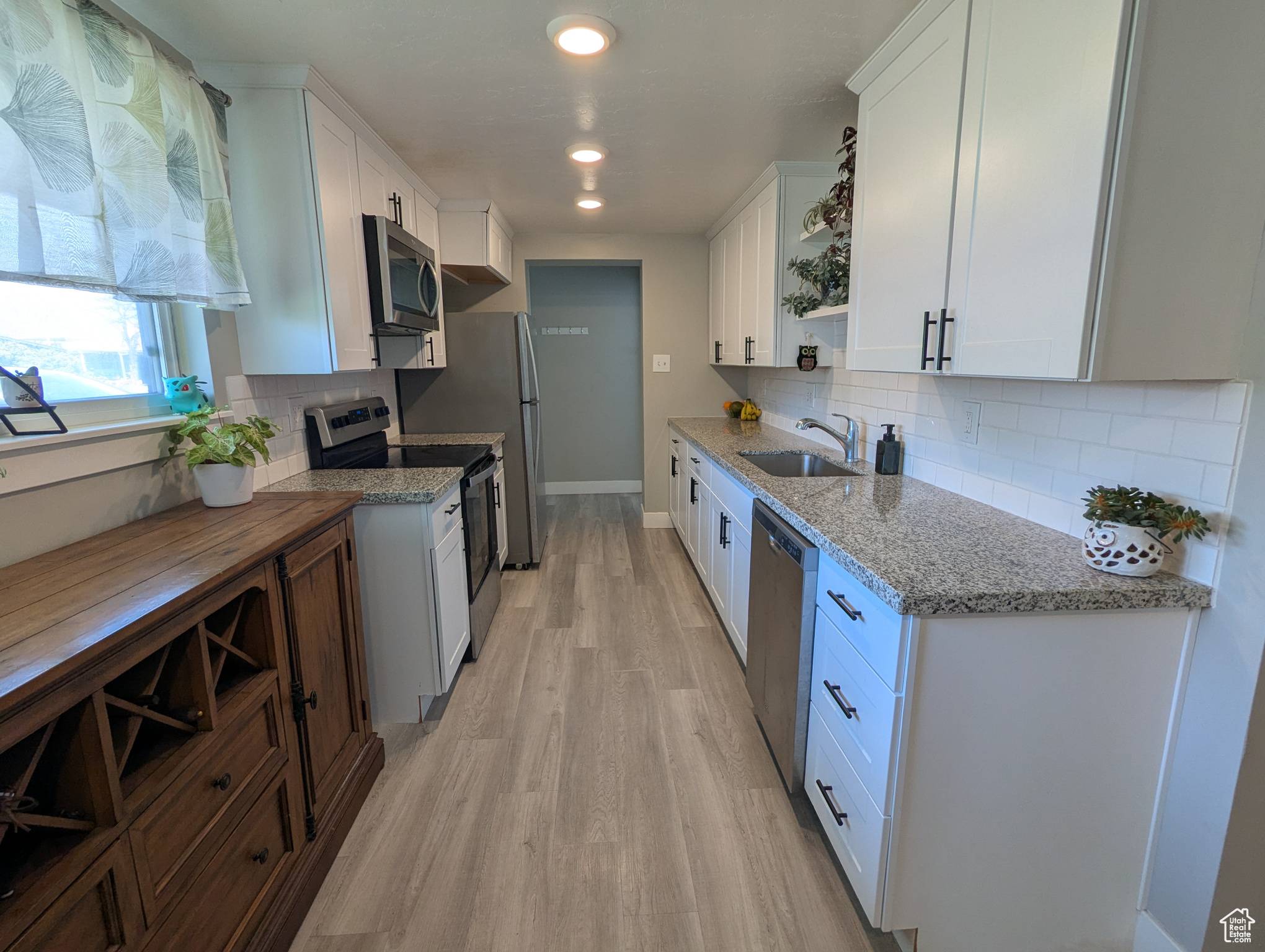 West Valley City, UT 84119,3235 S MEADOWLARK DR