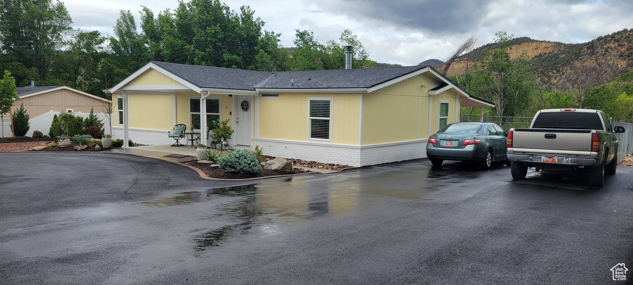 Orderville, UT 84758,65 E 200 S