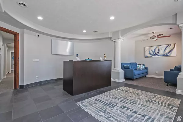 West Jordan, UT 84084,6783 S REDWOOD RD #202