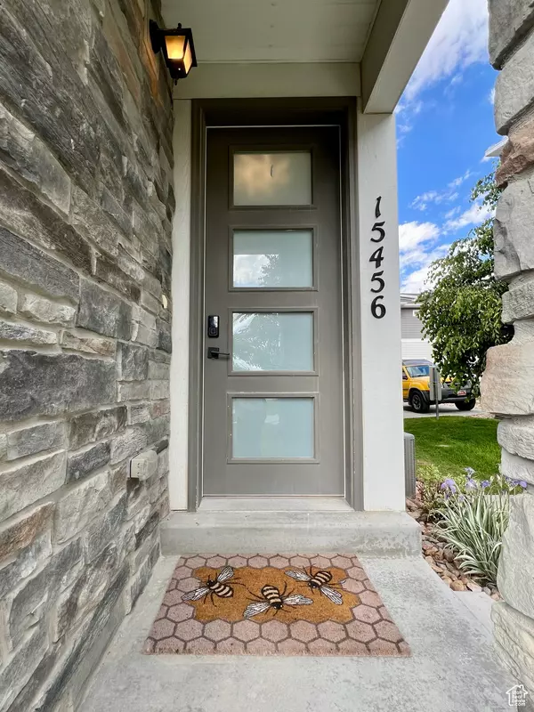 Bluffdale, UT 84065,15456 S NAVY TRAILS LN W