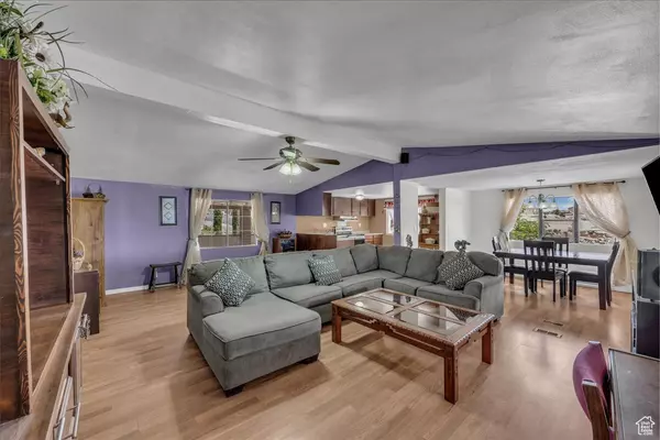 Hurricane, UT 84737,3712 W 180 N