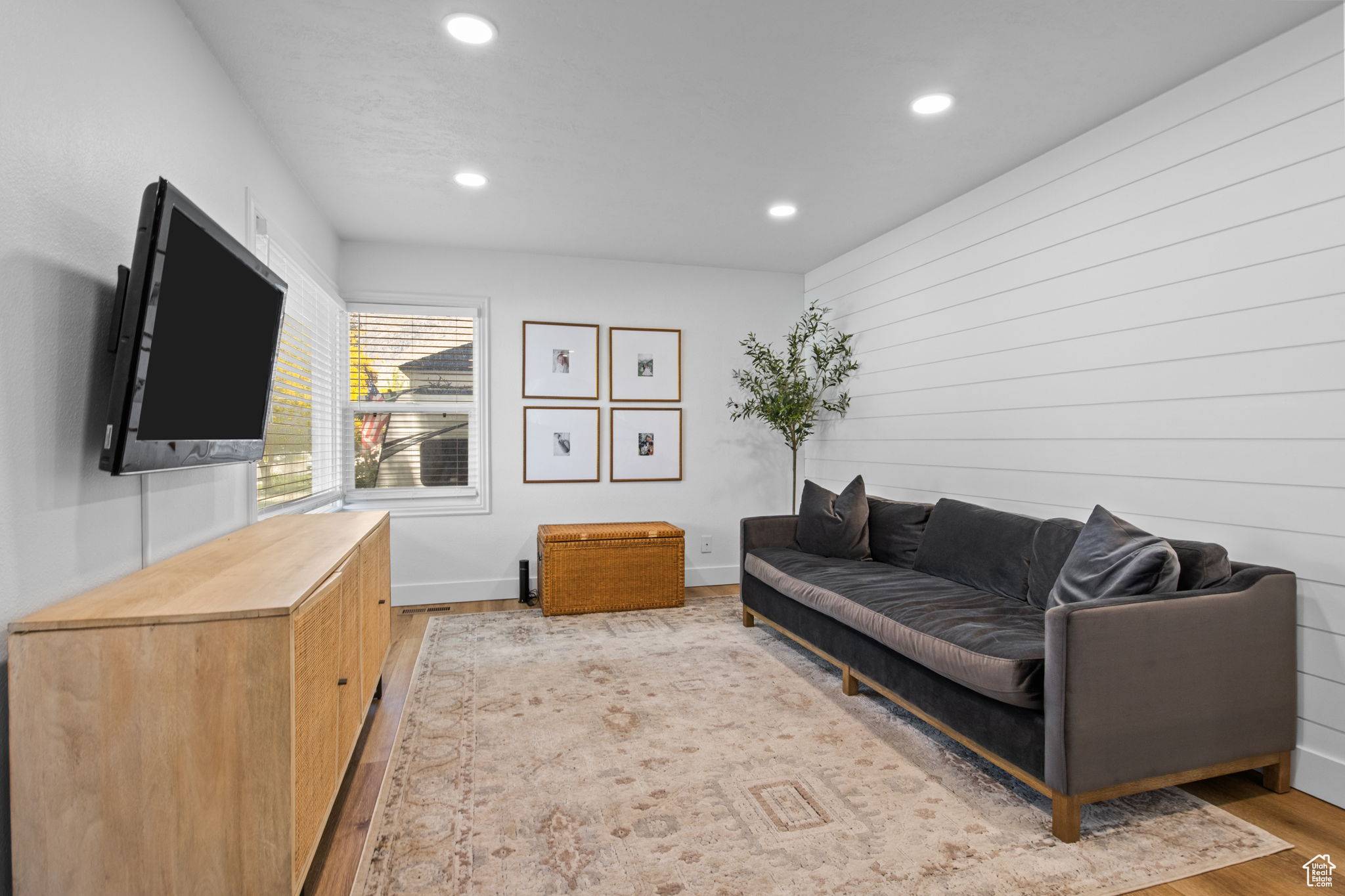 Springville, UT 84663,598 BROOKSIDE DR