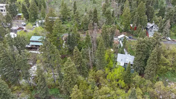 Park City, UT 84098,165 PARADISE RD #23