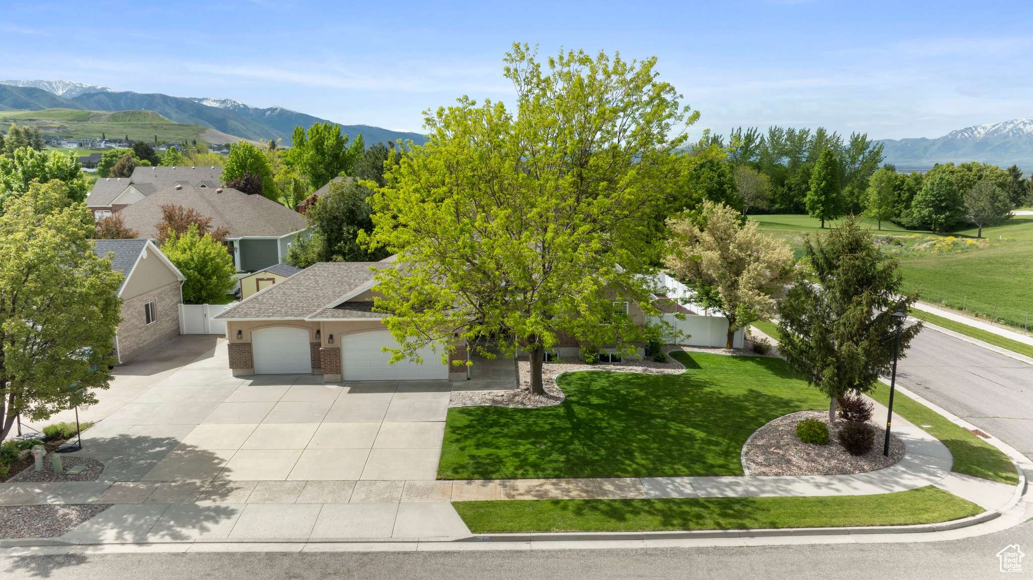 Smithfield, UT 84335,890 E 20 N