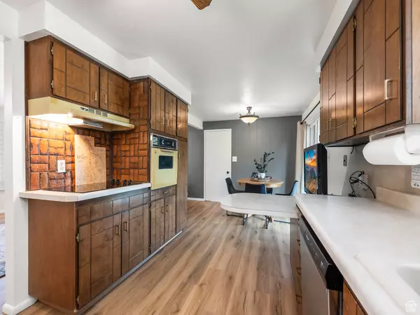 Provo, UT 84606,686 IDAHO AVE