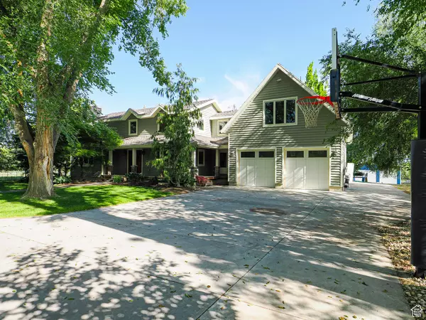 Draper, UT 84020,919 E 13800 S